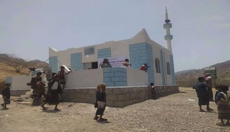 مدير جمعية الحكمة اليمانيّة الخيرية فرع عدن يفتتح جامع أم ابراهيم بمديرية المضاربة