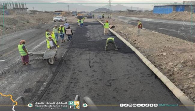 قرب اختتام الأعمال بمشروع تأهيل الخط الدائري الحبيلين في لحج