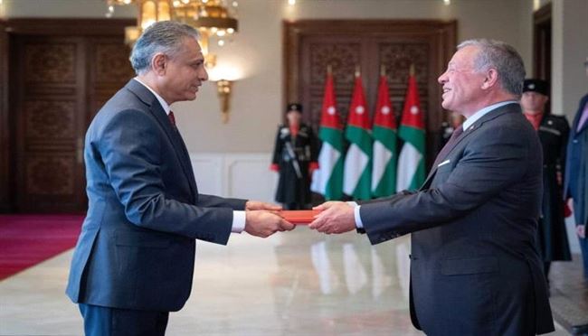ملك الاردن يتسلم اوراق اعتماد سفير اليمن 