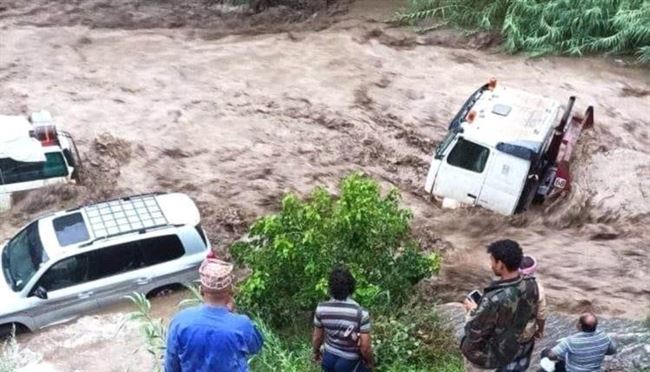 اليمن.. العثور على جثث 22 شخصاً جرفتهم السيول
