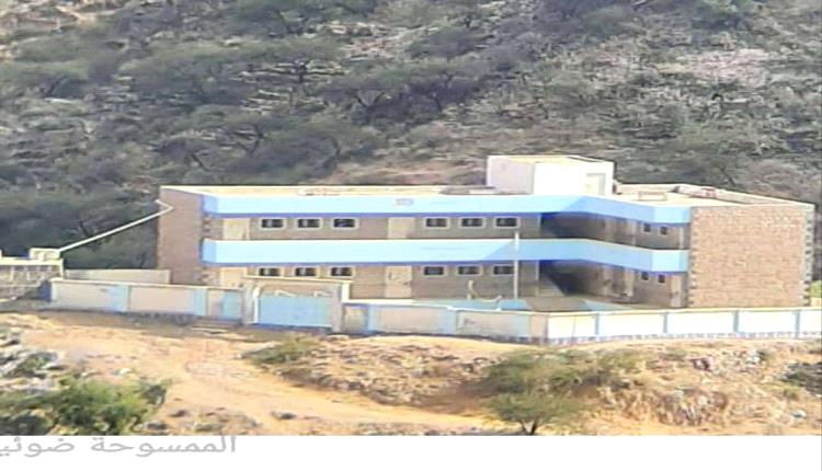 أم المدارس مدرسة المقيصرة بيافع كلد مديرية سرار تغلق أبوابها