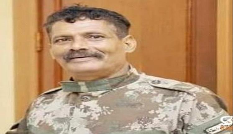 العميد القائد عبدالعزيز الهدف يُعزي اللواء الركن محمد ناجي سعيد بوفاة زوجته في إحدى مشافي العاصمة عدن  