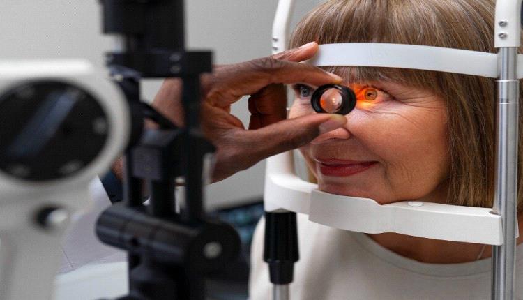 الأطباء يجرون أول عملية زرع قرنية مطبوعة بتقنية ثلاثية الأبعاد