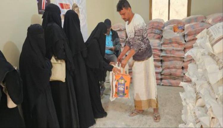 انتقالي تريم يدشن توزيع السلال الغذائية على الأسر الأكثر احتياجًا