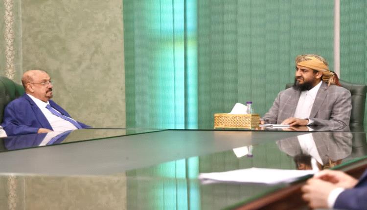 المحرّمي يناقش مع البركاني مستجدات الأوضاع ويشدد على توحيد السلاح لمواجهة الحوثيين والجماعات الإرهابية