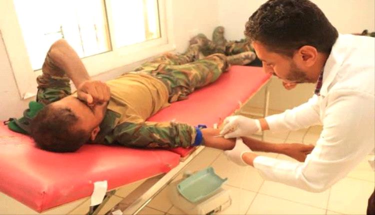 مستشفى عبود يستقبل متبرعي الدم من قوات الحماية والحزام الأمني