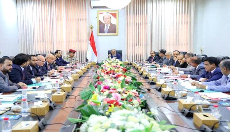 الحكومة تقر إجراءات لمعالجة أزمة الكهرباء .. بن بريك: لا يمكن التعايش مع الفساد وسنحاسب المتورطين