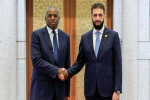 بعد قطيعة الـ14 عاما.. بريطانيا تعلن عودة العلاقات مع سوريا..