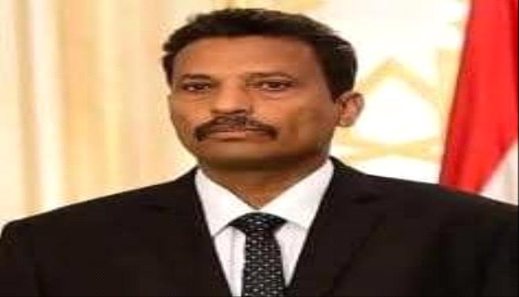 مدير عام خنفر "اليوسفي" يبعث رسالة تهنئة لمحافظ محافظة أبين بمناسبة عيد الأضحى المبارك
