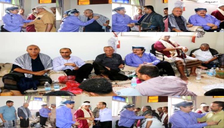 جموع غفيرة وقيادات بارزة تقدم واجب العزاء للسفير قاسم عسكر وآل جبران في حالمين