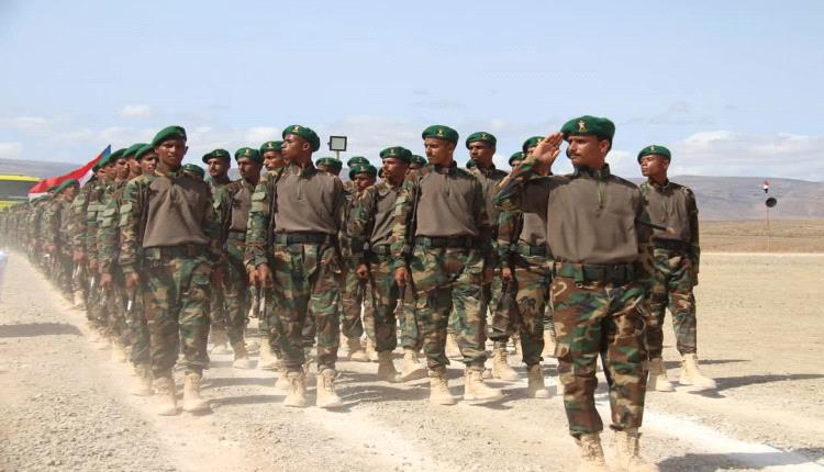 محافظ سقطرى يشهد حفل تخرج الدفعة الثالثة لقوات الدعم والإسناد بمركز الشهيد طاهر السقطري