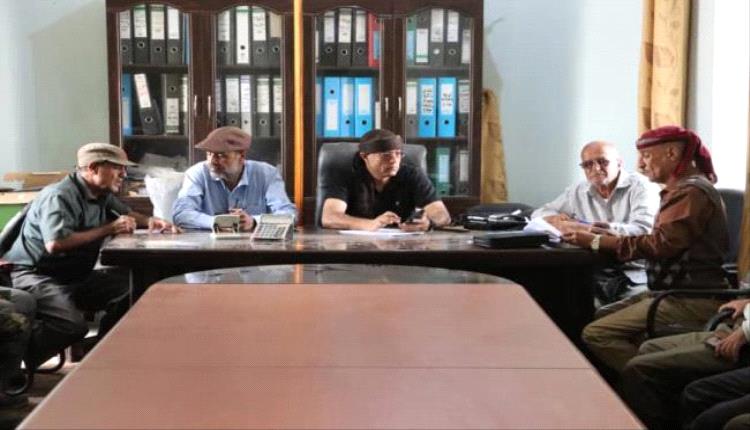 السلطة المحلية بالشعيب تعقد اجتماعها الدوري وتناقش عدد من تقارير الإدارات