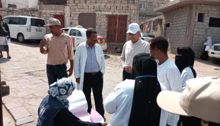 نزول ميداني لمسؤولي منظمة الصحة العالمية لمتابعة حملة التحصين ضد شلل الأطفال بمديرية التواهي