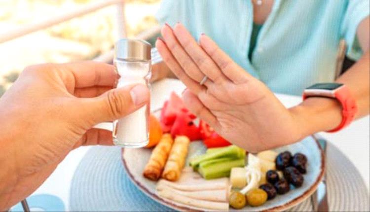 8 أطعمة يومية ترفع ضغط الدم.. ونصائح لتقليص أضرارها