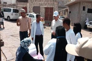 نزول ميداني لمسؤولي منظمة الصحة العالمية لمتابعة حملة التحصين ضد شلل الأطفال بمديرية التواهي