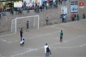 شيخ مكتب كلد يافع ونائبه يهنئان فريق اتحاد حمه الرياضي بفوزه بكأس السوبر: الإنجاز فخر لكل أبناء كلد