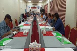 ورشة عمل بعدن تضع حلولاً لأزمة التعليم وعزوف الطلاب عن كليات التربية