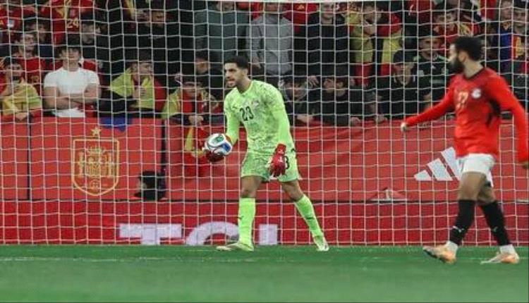 عرض أوروبي يقلق الأهلي المصري بسبب حارس مرماه مصطفى شوبير 