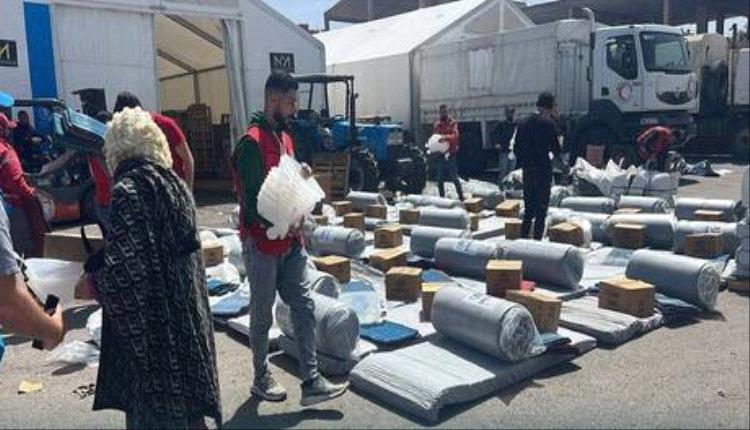 الهلال الأحمر السوري يبدأ توزيع مساعدات غير غذائية في السويداء  