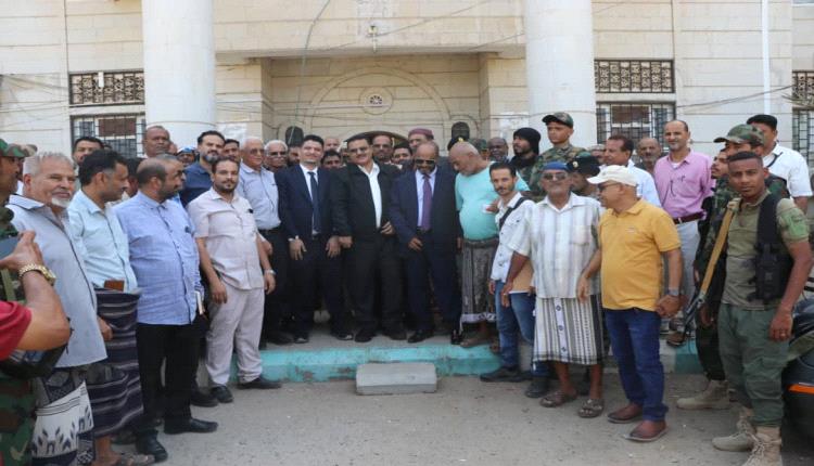 إجراء دور التسليم والإستلام بين المديرين "الخلف" و"السلف" في مديرية البريقة بعدن