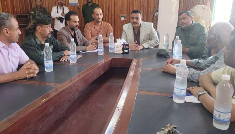 "الداؤودي" يحث مدراء المكاتب على مضاعفة الجهود لتحسين مستوى الخدمات المقدمة لمواطني البريقة