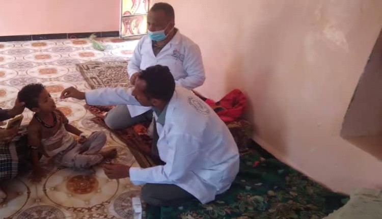 فريق الاستجابة الصحية بالأزارق يتدخل لإنقاذ أطفال "تورصة" من تفشٍ مرضي