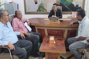 برعاية وزير الدولة - محافظ العاصمة عدن - عبدالرحمن شيخ..
مدير عام المنصورة يناقش الترتيبات لتركيب مضخة بمحطة الصرف الصحي بمنطقة كابوتا