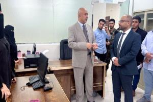 الوزير باصرة يطلع على مستوى اداء المؤسسة العامة للاتصالات السلكية واللاسلكية بعدن 