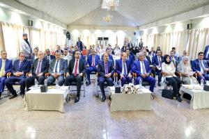 انطلاق ورشة عمل لمكافحة الفساد في عدن بحضور رئيس الوزراء