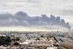 الدفاع الكويتية: اعتراض صواريخ ومسيرات معادية واستهداف منشآت حيوية دون خسائر بشرية