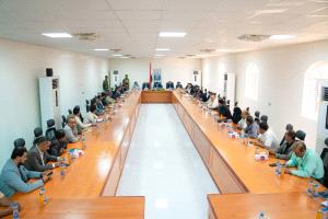 تنفيذي شبوة تقارير أداء عدد من المرافق والمؤسسات الحكومية