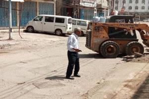 بعد استكمال شارع أروى بشيخ الدويل ..
حملة نظافة واسعة تستهدف شارع ماس وحي ملقاط بالممدارة