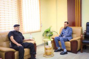 المحافظ شيخ يناقش مع اللواء شلال شايع سبل تعزيز الأمن والاستقرار في العاصمة عدن