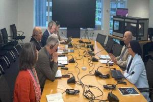 الوزير الشرجبي يبحث مع المدير العالمي لقطاع المياه بالبنك الدولي ..