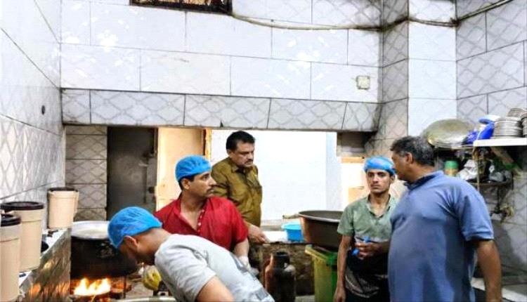 تفتيش ميداني على مطاعم المنصورة ورصد المخالفات الصحية