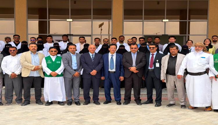 محافظ المهرة ووزيرا الزراعة والمياه يطّلعون على التجهيزات النهائية لافتتاح مدينة الملك سلمان الطبية والتعليمية بالغيضة