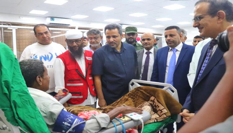 تدشين مركز الغسيل الكلوي بمستشفى ابن خلدون في لحج بدعم وتمويل من الهلال الأحمر القطري
