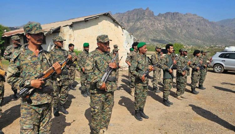 مدير أمن الضالع يزور قوات طوارئ الأمن الوطني ويكرّم قيادتها ومنتسبيها