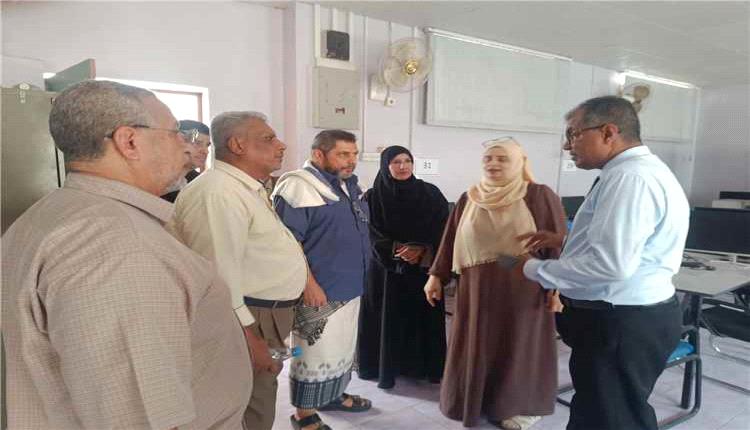 مدير عام المعلا يتفقد عددًا من مدارس المديرية ويقف على جاهزيتها واحتياجاتها قبل العام الدراسي الجديد