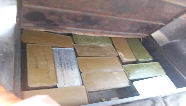 قوات الأمن الوطني بنقطة الحسيني بمحافظة لحج تضبط 24 صفيحة ذخائر مهربة