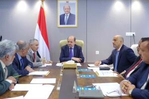 مجلس إدارة الصندوق الاجتماعي للتنمية يعقد اجتماع في عدن برئاسة رئيس الوزراء ويؤكد استدامة الشراكة مع المانحين