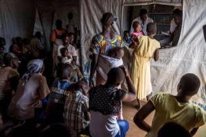 الصحة العالمية تحذر من انتشار فيروس إيبولا: جمهورية إفريقيا الوسطى وجنوب السودان الأكثر عرضة للخطر