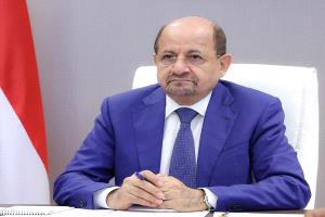 رئيس الوزراء يستعرض مع السفيرة البريطانية العلاقات الثنائية ومستجدات الأوضاع