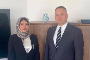 السفيرة مجلي تبحث مع مسؤول بولندي مستجدات الأوضاع والتهديدات الحوثية في البحر الأحمر 