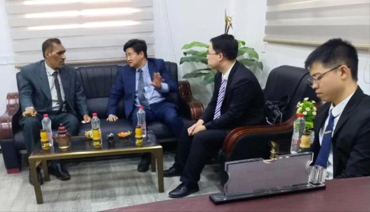 كلية الترجمة واللغات بجامعة عدن تعلن قرب افتتاح أول مركز دولي لامتحان الكفاءة في اللغة الصينية