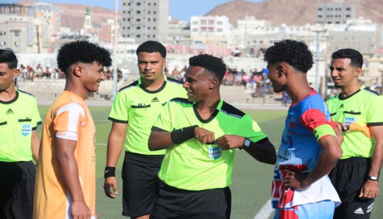 في مواجهة كروية نارية سمعون بطلا لكأس حضرموت للناشئين مواليد 2008م بفوزه على سيئون بهدفين مقابل هدف بملعب بارادم بالمكلا  