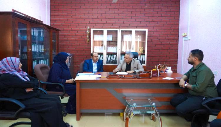 وزير الشؤون الاجتماعية والعمل يطّلع على أنشطة صندوق الرعاية الاجتماعية
