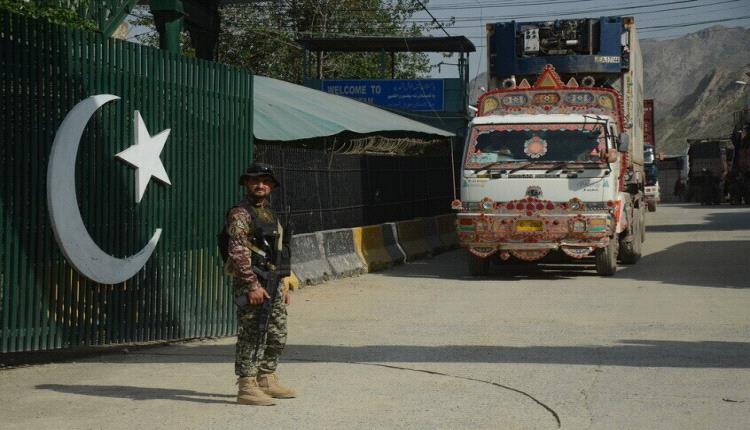 باكستان.. مسلحون يقتلون 6 رجال شرطة ومدنيا خلال هجومين شمال غرب البلاد