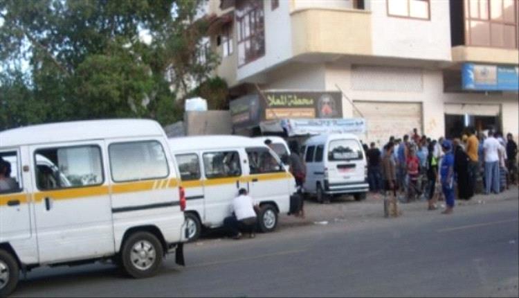 انعدام المشتقات النفطية يفاقم معاناة المواطنين