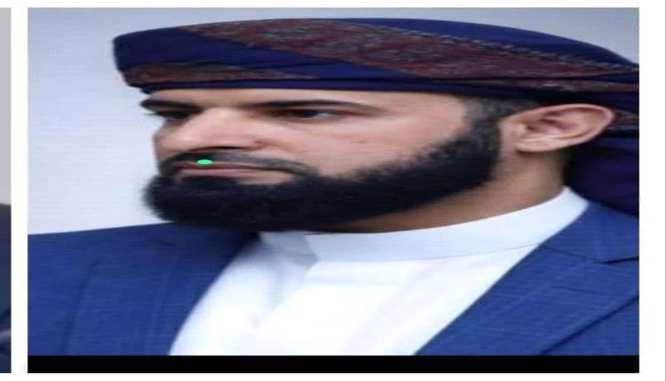 العميد فاروق الأزرقي يهنئ العميد مختار الرباش بتعيينه قائداً لمحور أبين وقائداً للواء 255 مشاة وترقيته إلى رتبة لواء
